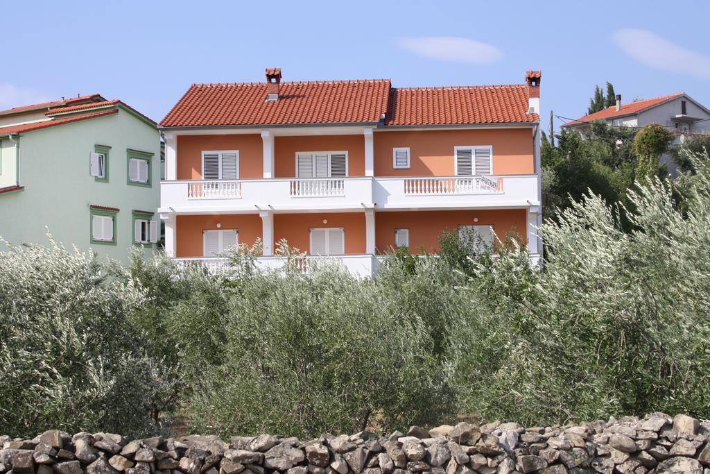 Sandra Apartament *