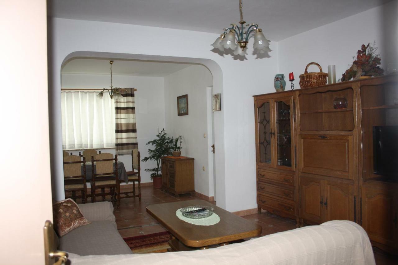 Apartment Sandra Palit
